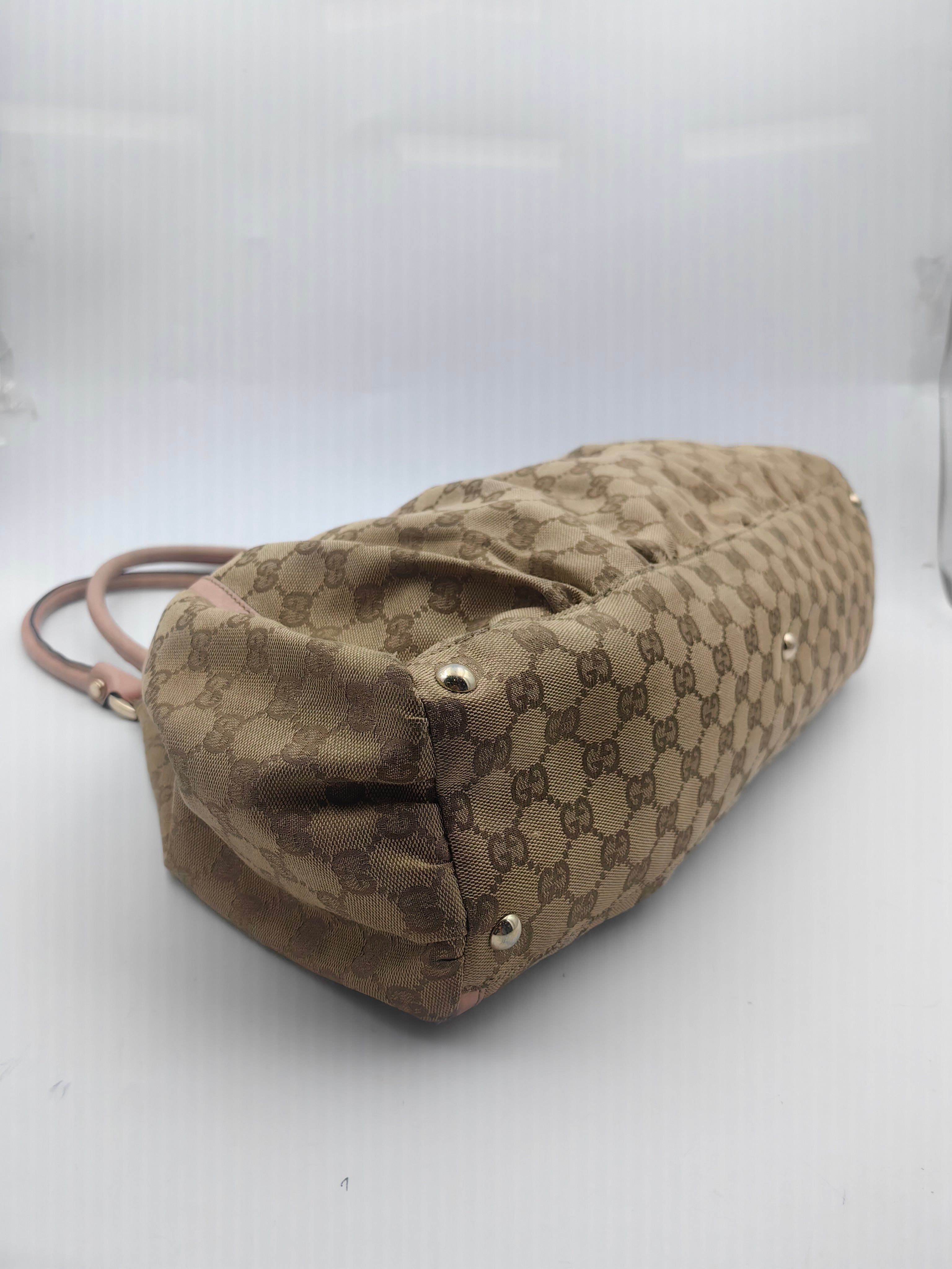 Gucci Leather Gold Shoulder Bag