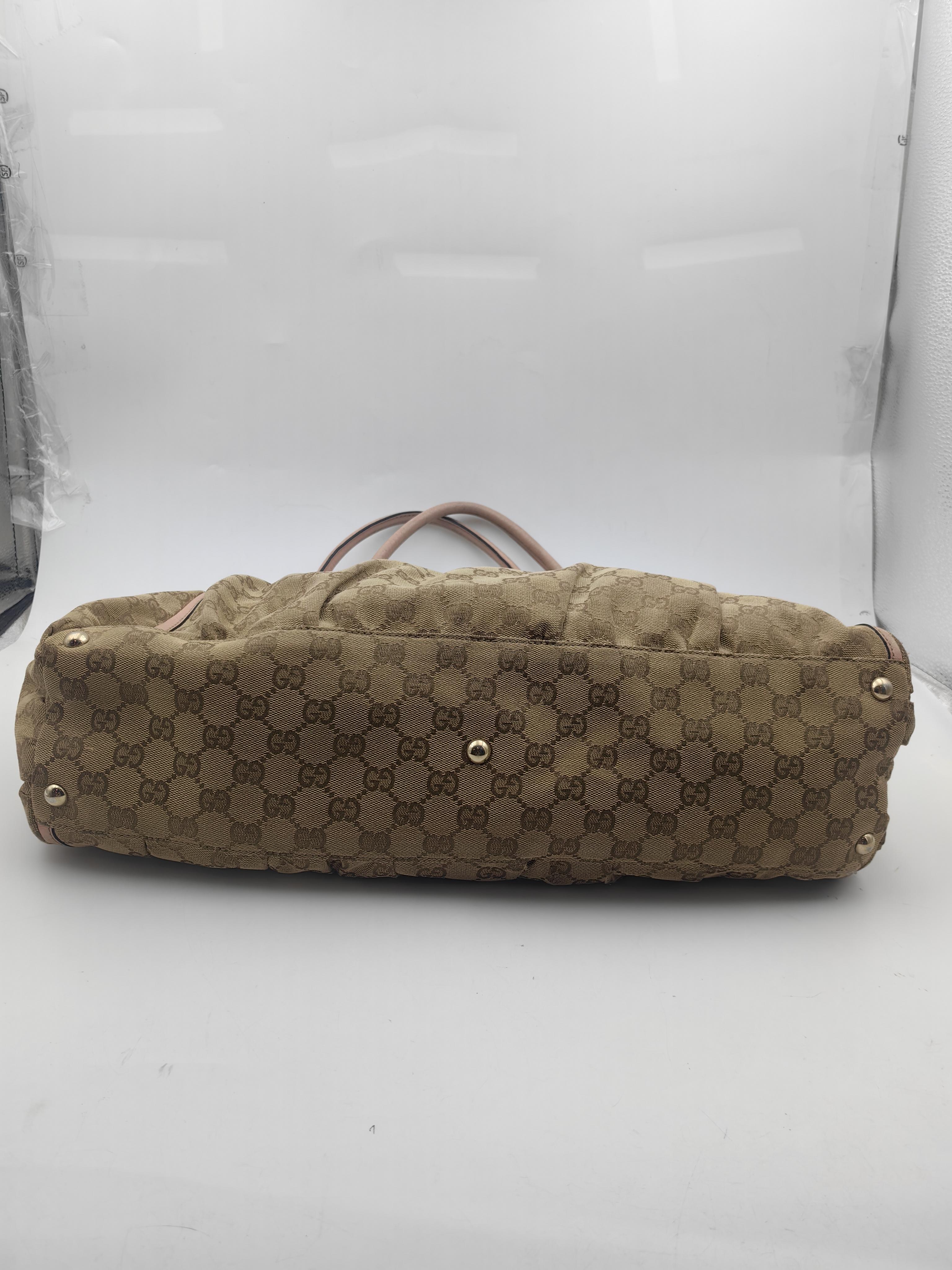 Gucci Leather Gold Shoulder Bag