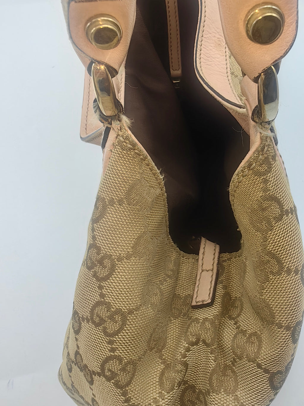 Gucci Leather Gold Shoulder Bag