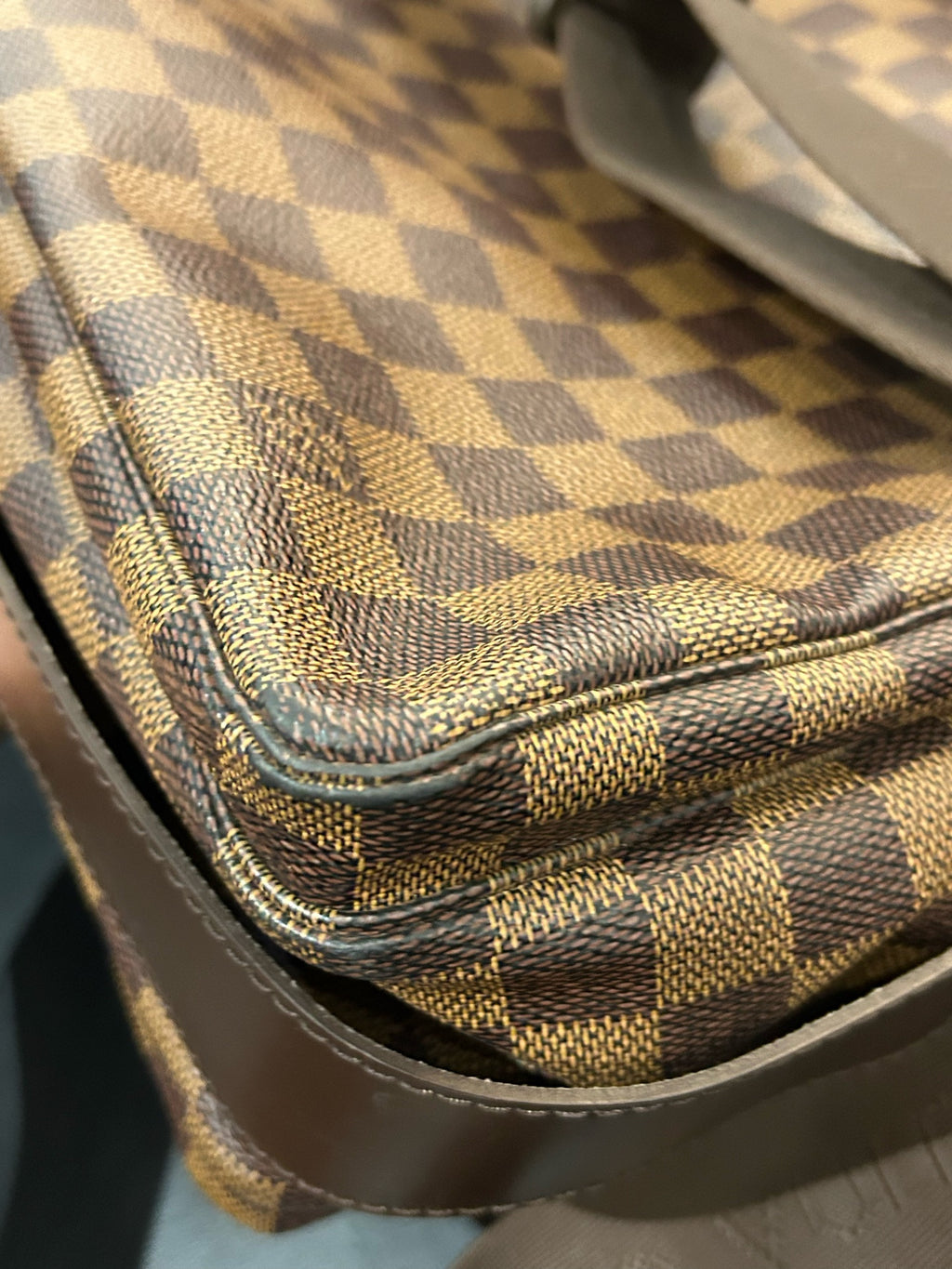 Louis Vuitton Crossbody