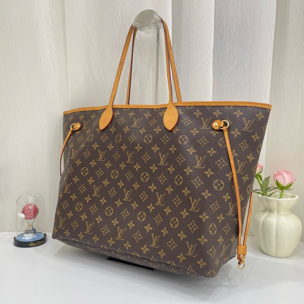 Louis Vuitton Red