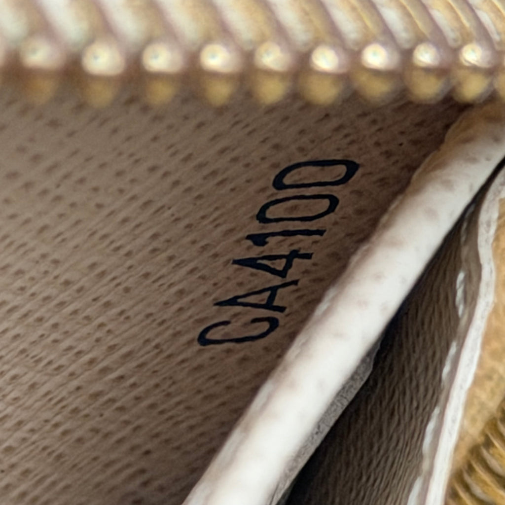 Louis Vuitton White