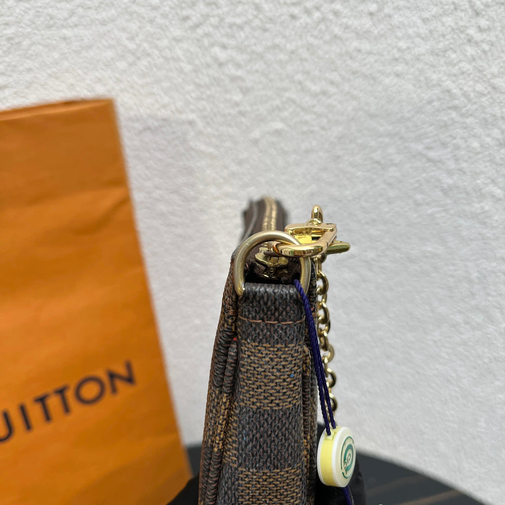 Louis Vuitton Shoulder Bag