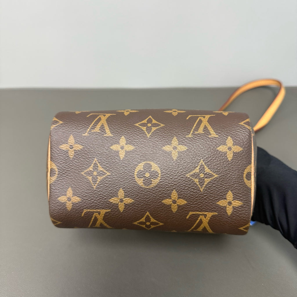 Louis Vuitton Canvas Gold