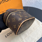 Louis Vuitton Canvas Brown