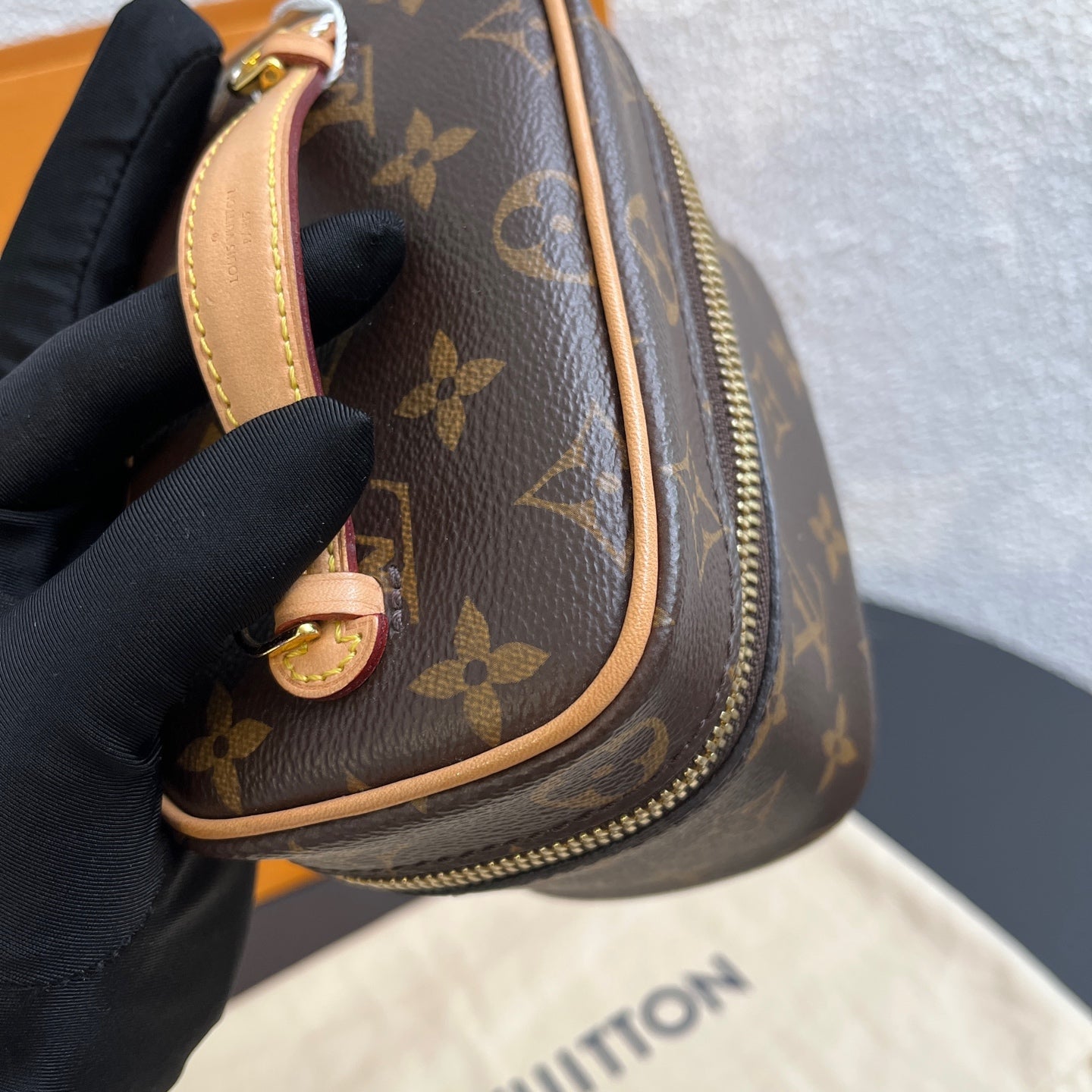 Louis Vuitton Canvas Brown