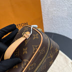 Louis Vuitton Canvas Brown
