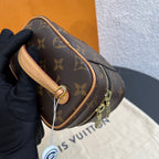 Louis Vuitton Canvas Brown