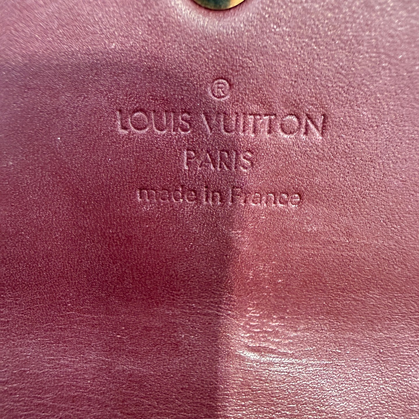 Louis Vuitton Red Clutch M90152