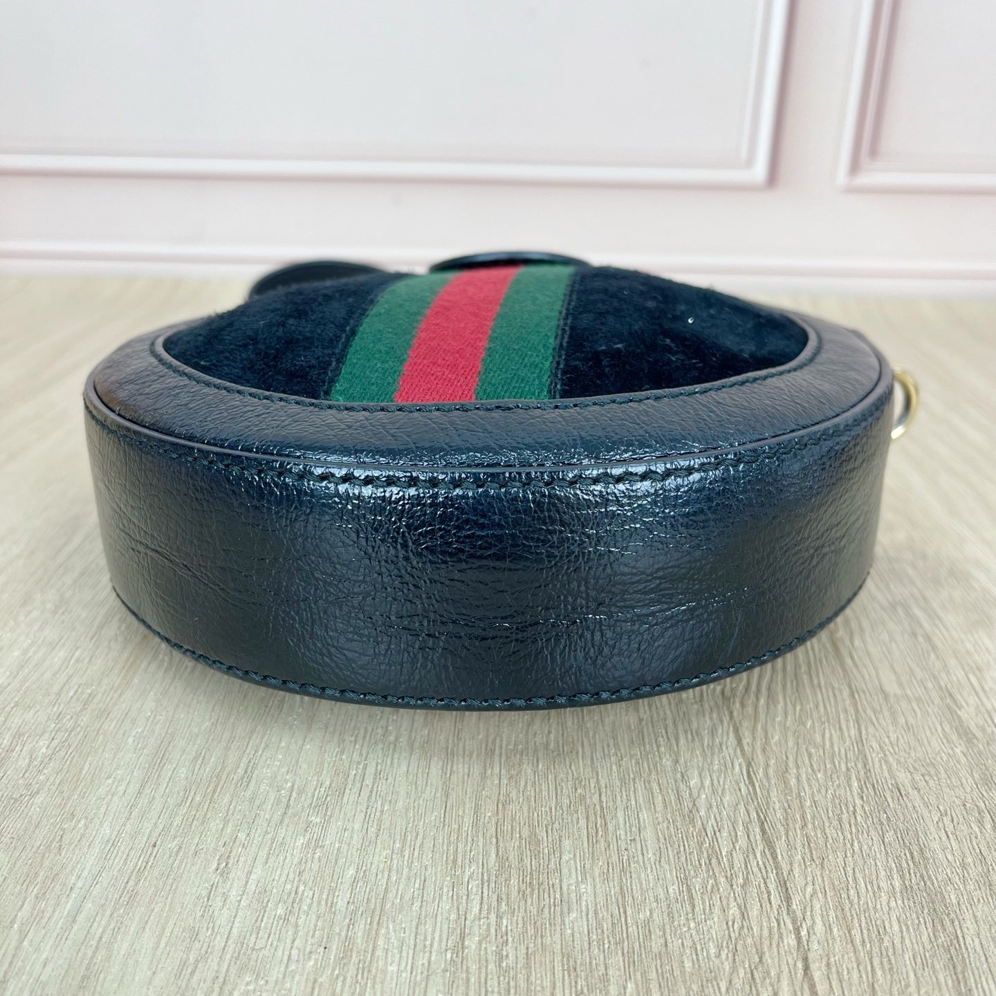 Gucci Alcantara Black 550618-D6ZYB-1060