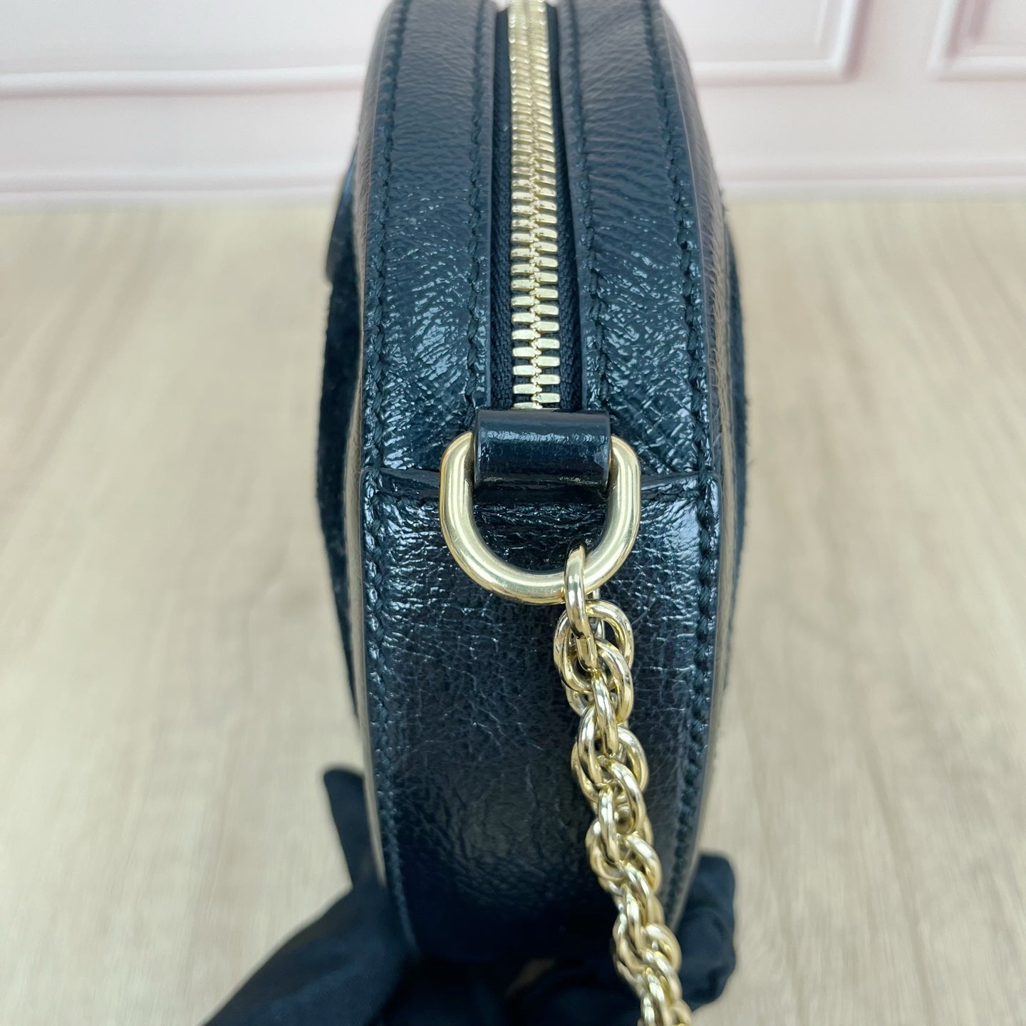 Gucci Alcantara Black 550618-D6ZYB-1060