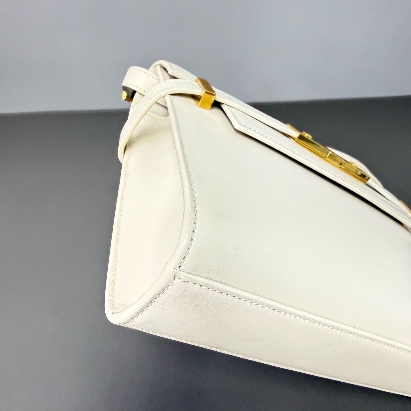 Saint laurent Shoulder Bag