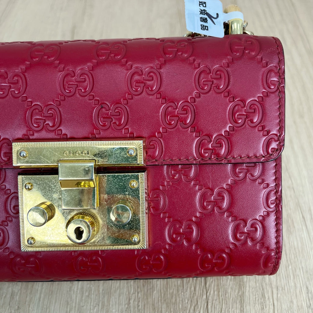 Gucci Red 409487CWC1G6433