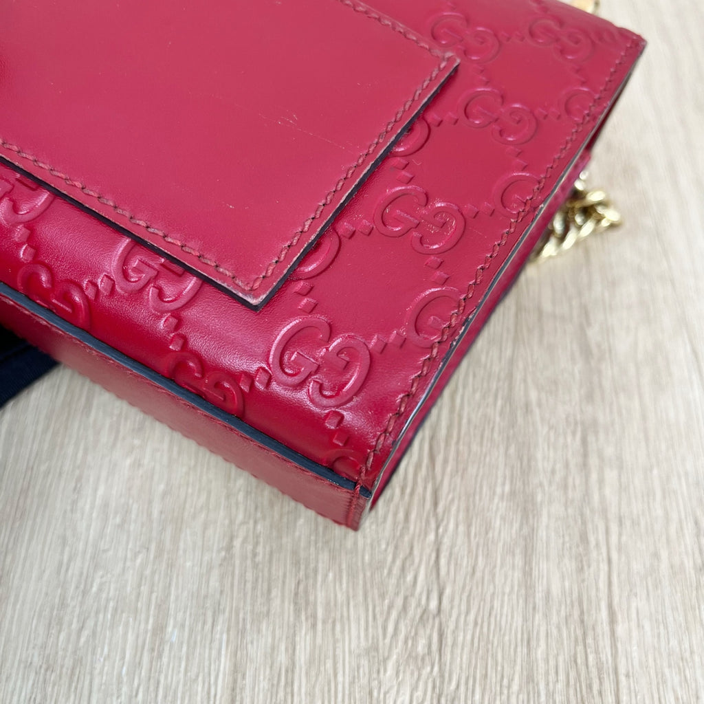 Gucci Red 409487CWC1G6433