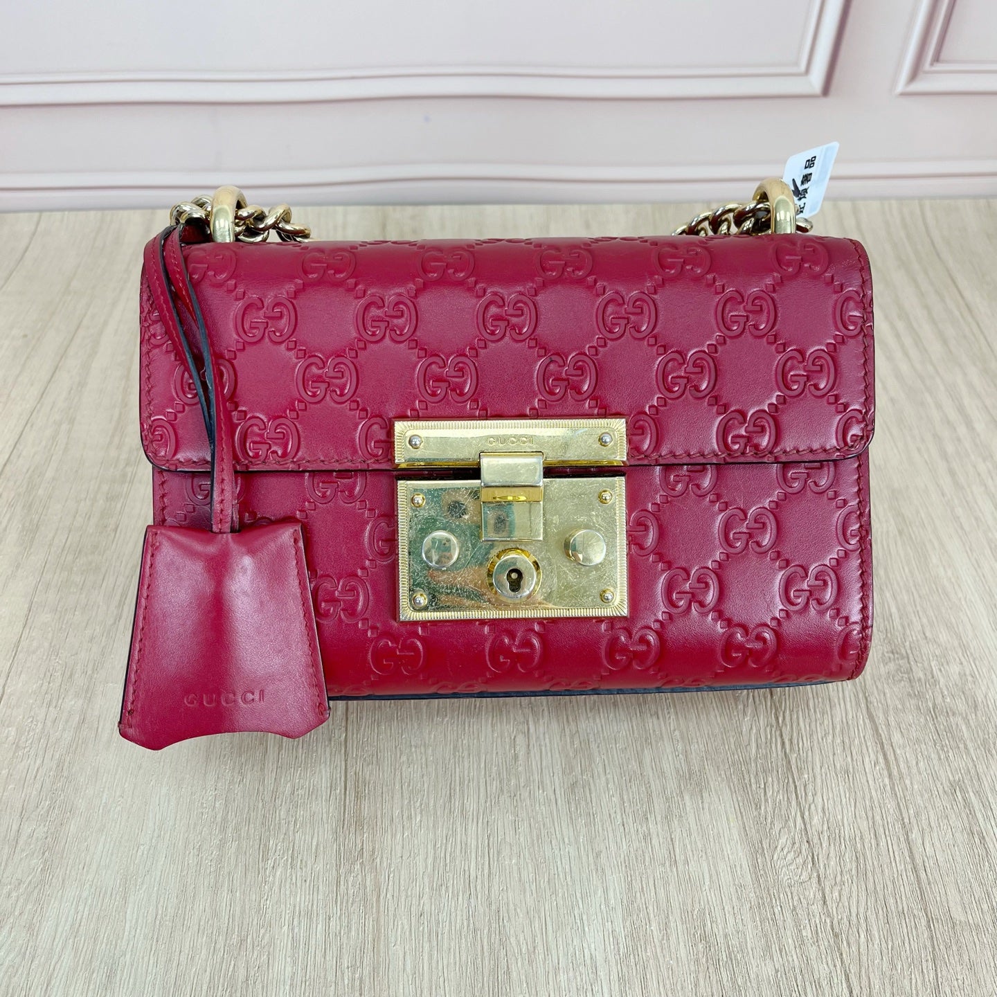 Gucci Red 409487CWC1G6433
