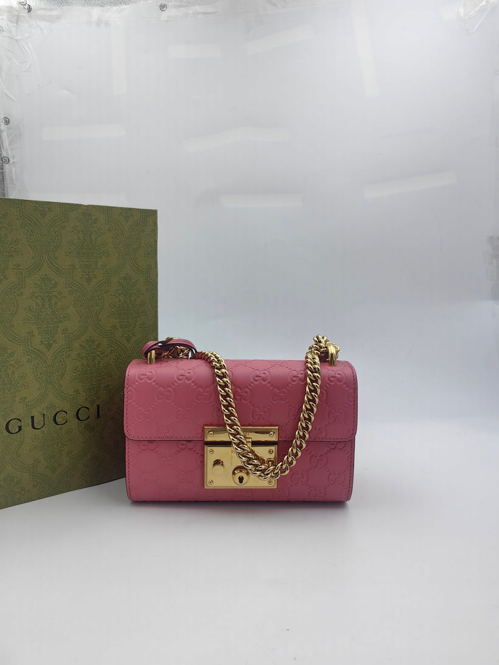 Gucci Pink