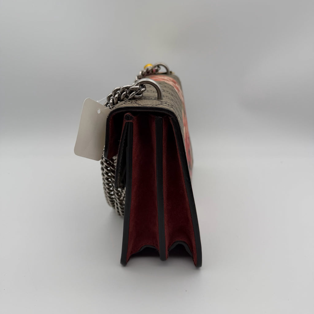 Gucci Red