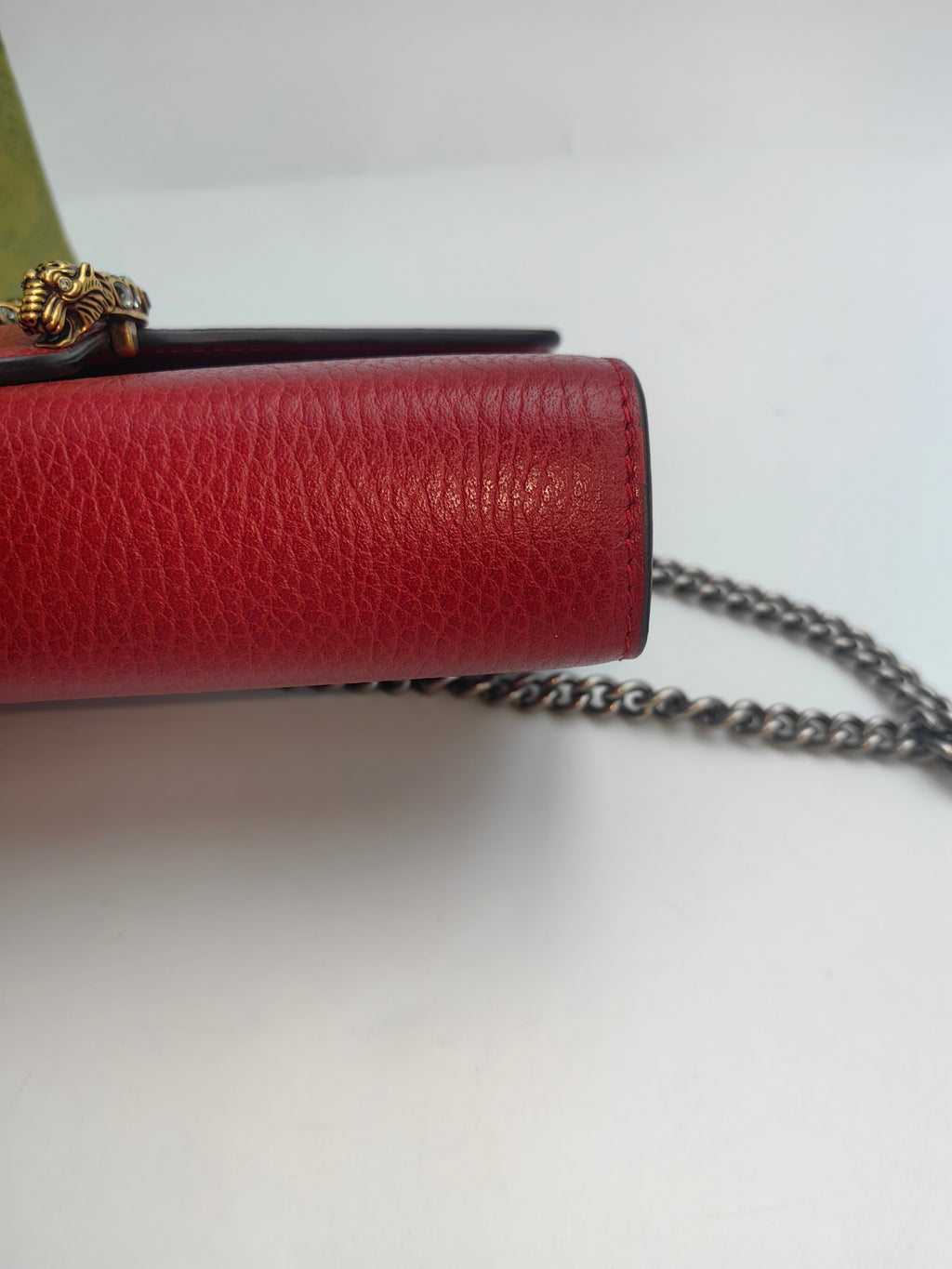 Gucci Red