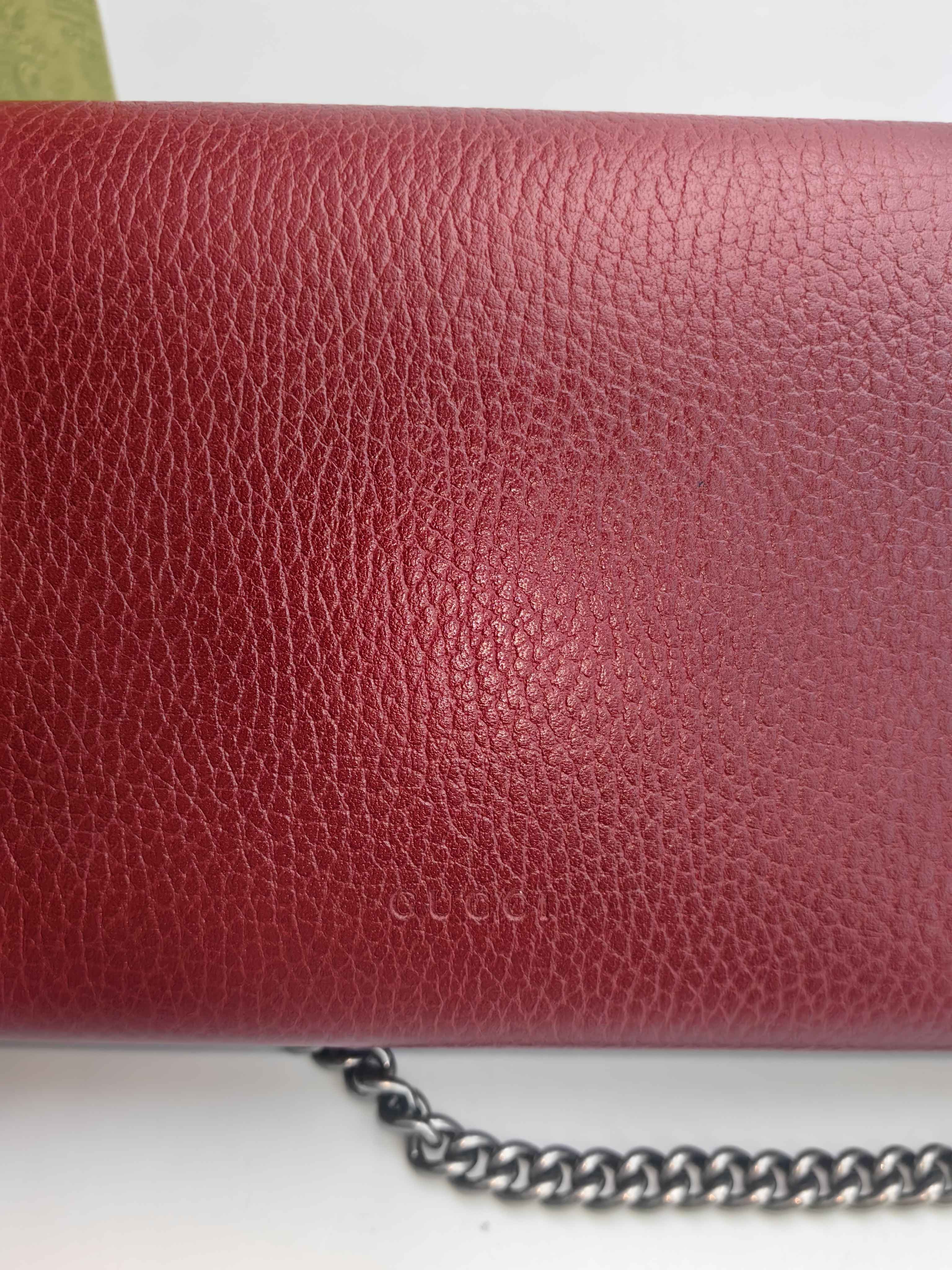 Gucci Red
