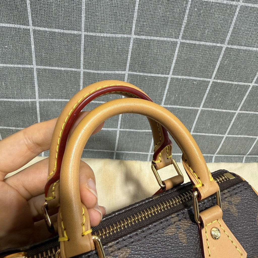 Louis Vuitton Nano Speedy Canvas M81085