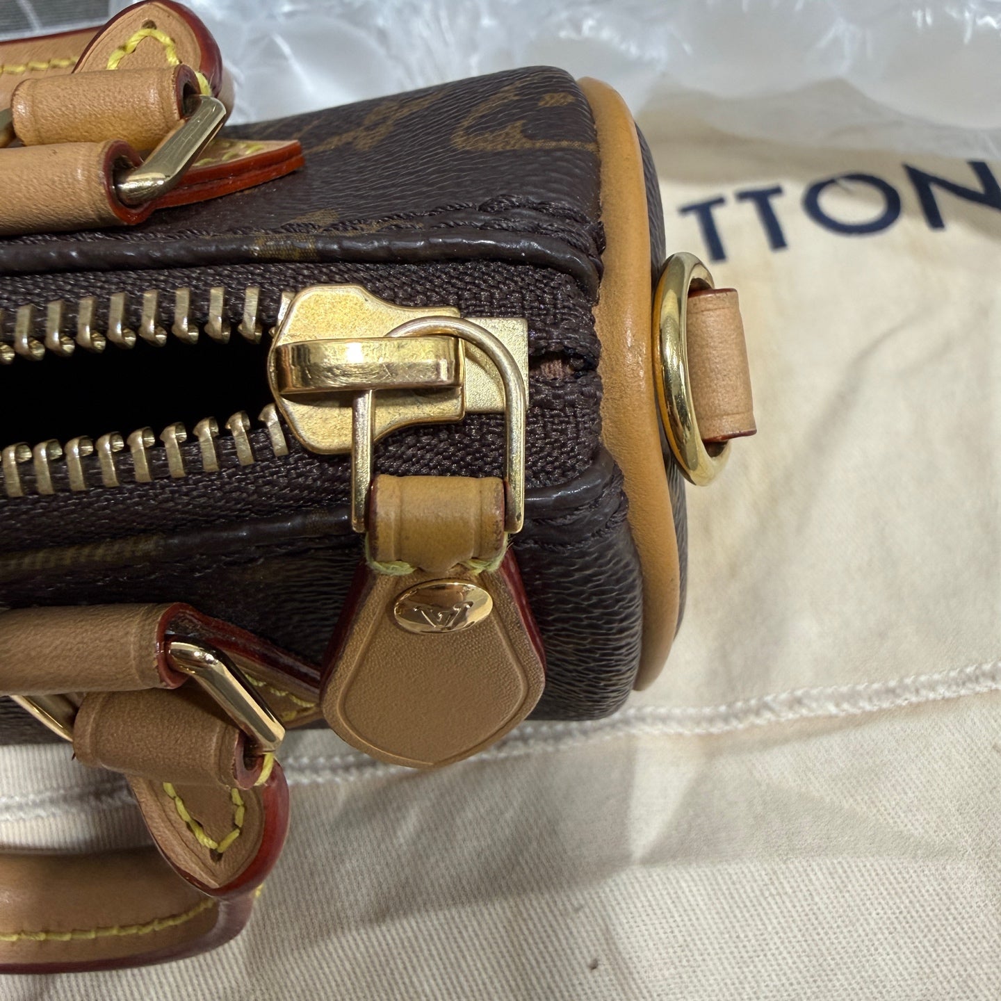 Louis Vuitton Nano Speedy Canvas M81085