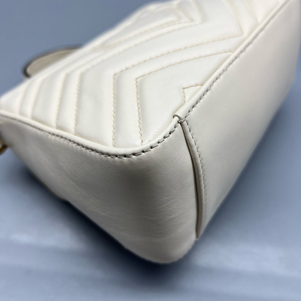 Gucci Messenger Bag