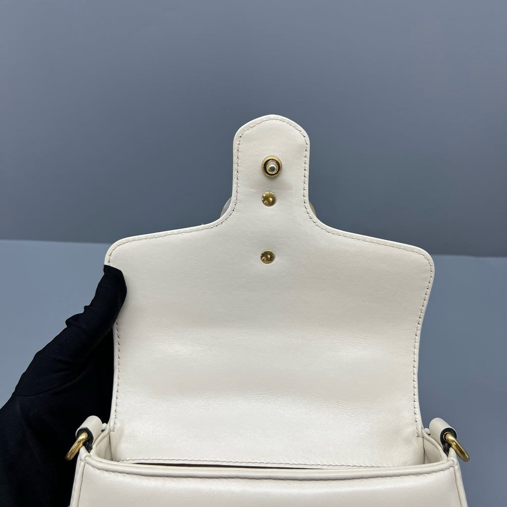Gucci Messenger Bag