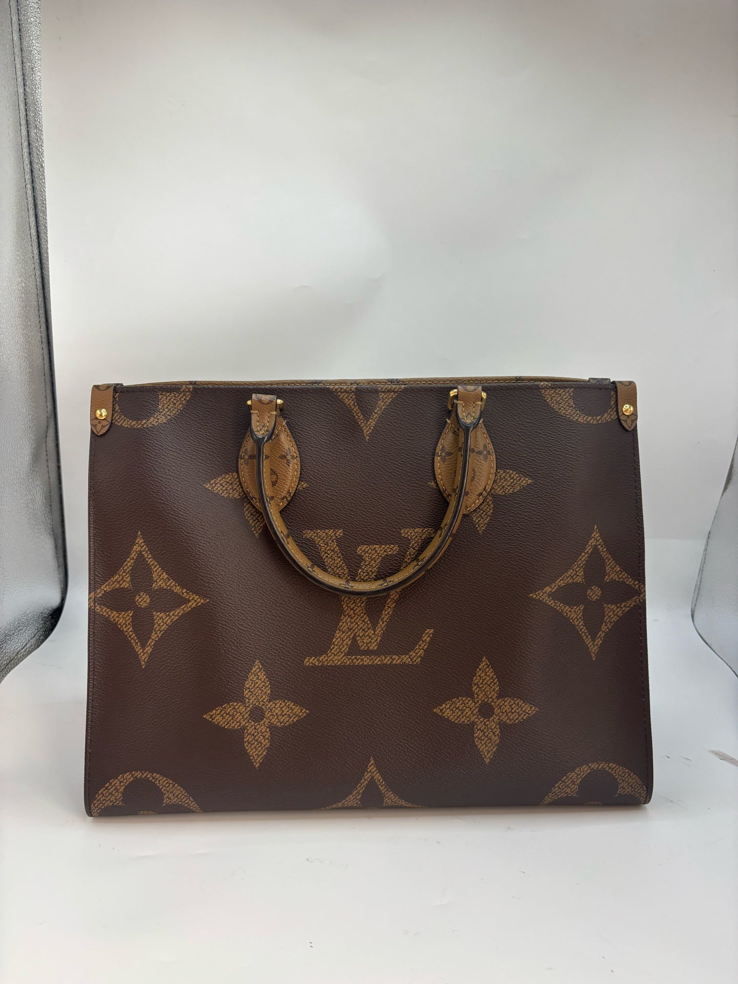 Louis Vuitton Tote