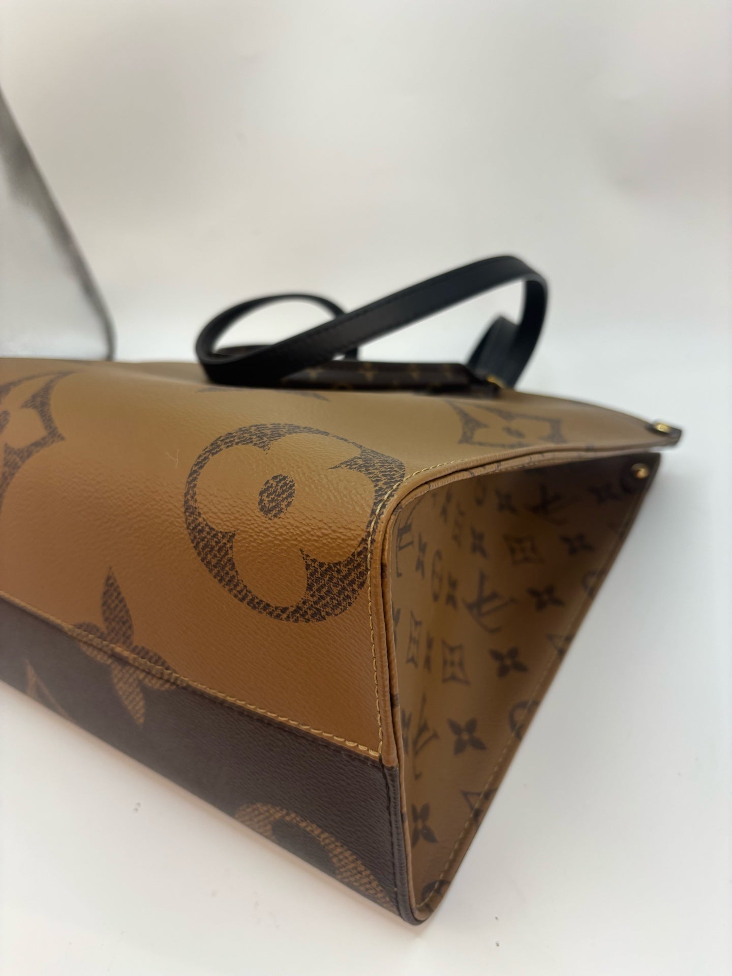 Louis Vuitton Tote