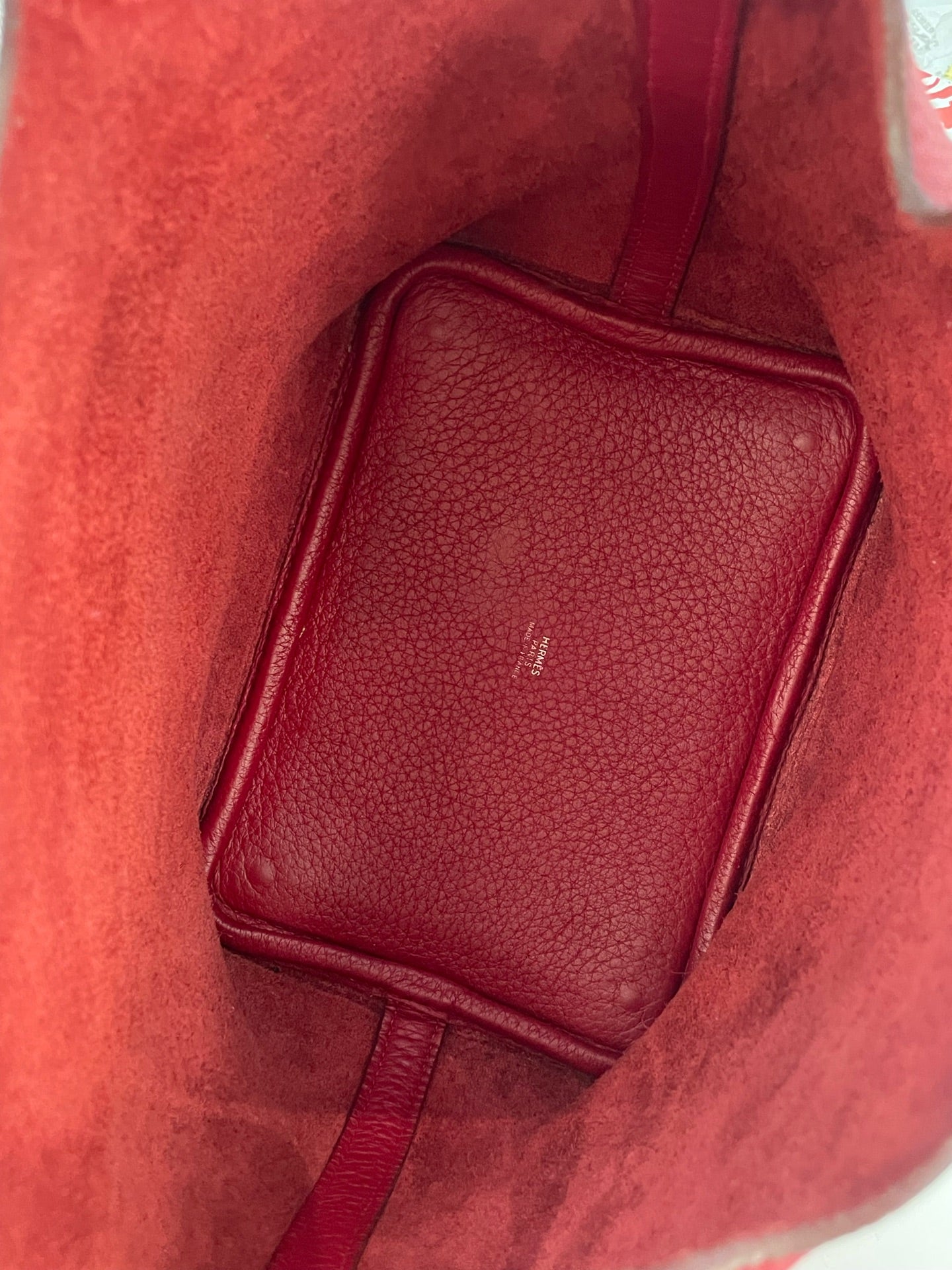 Hermes Red