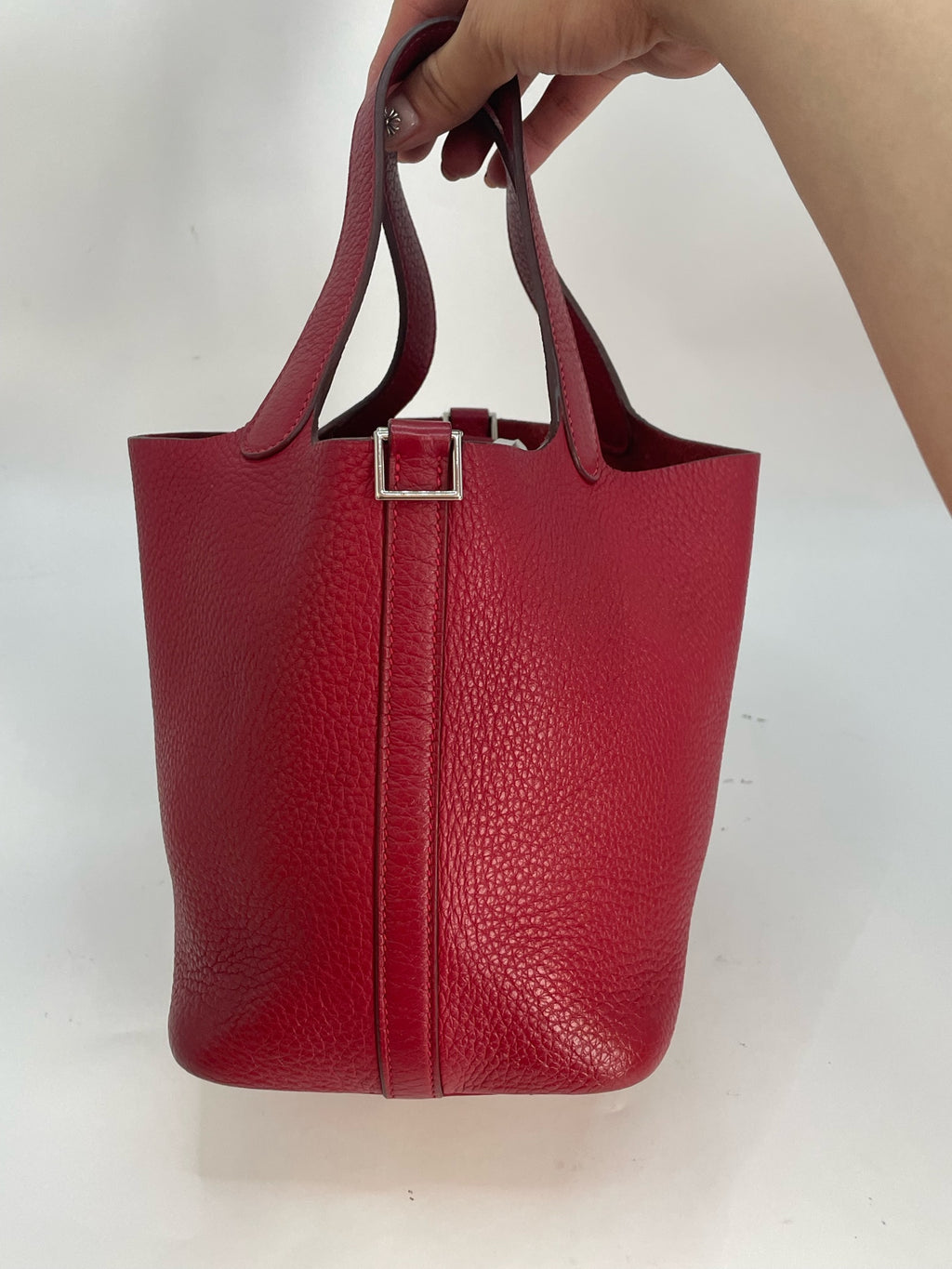 Hermes Red