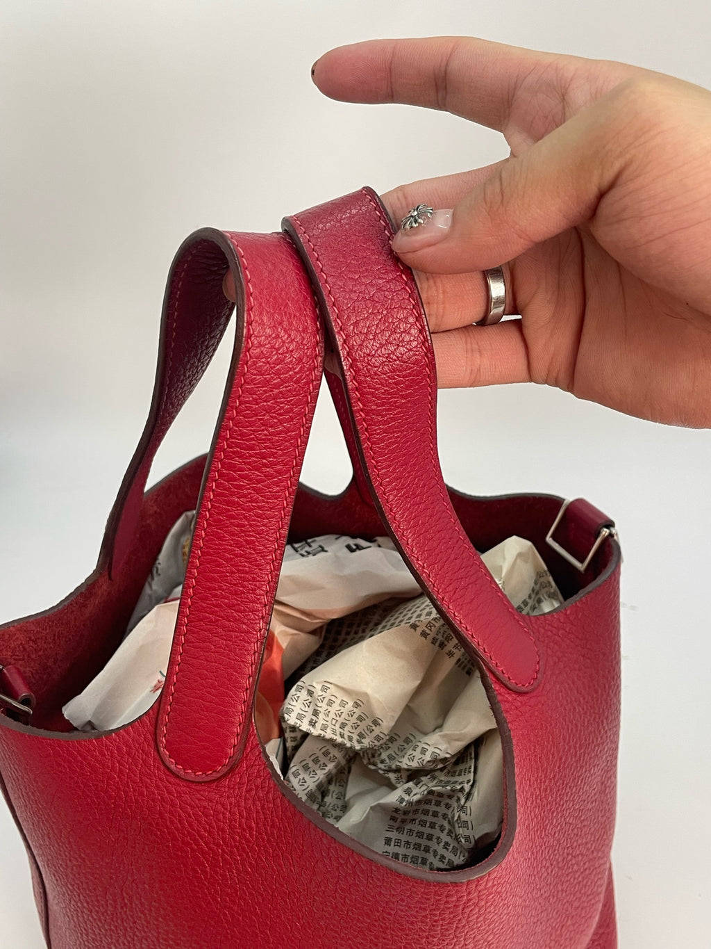 Hermes Red