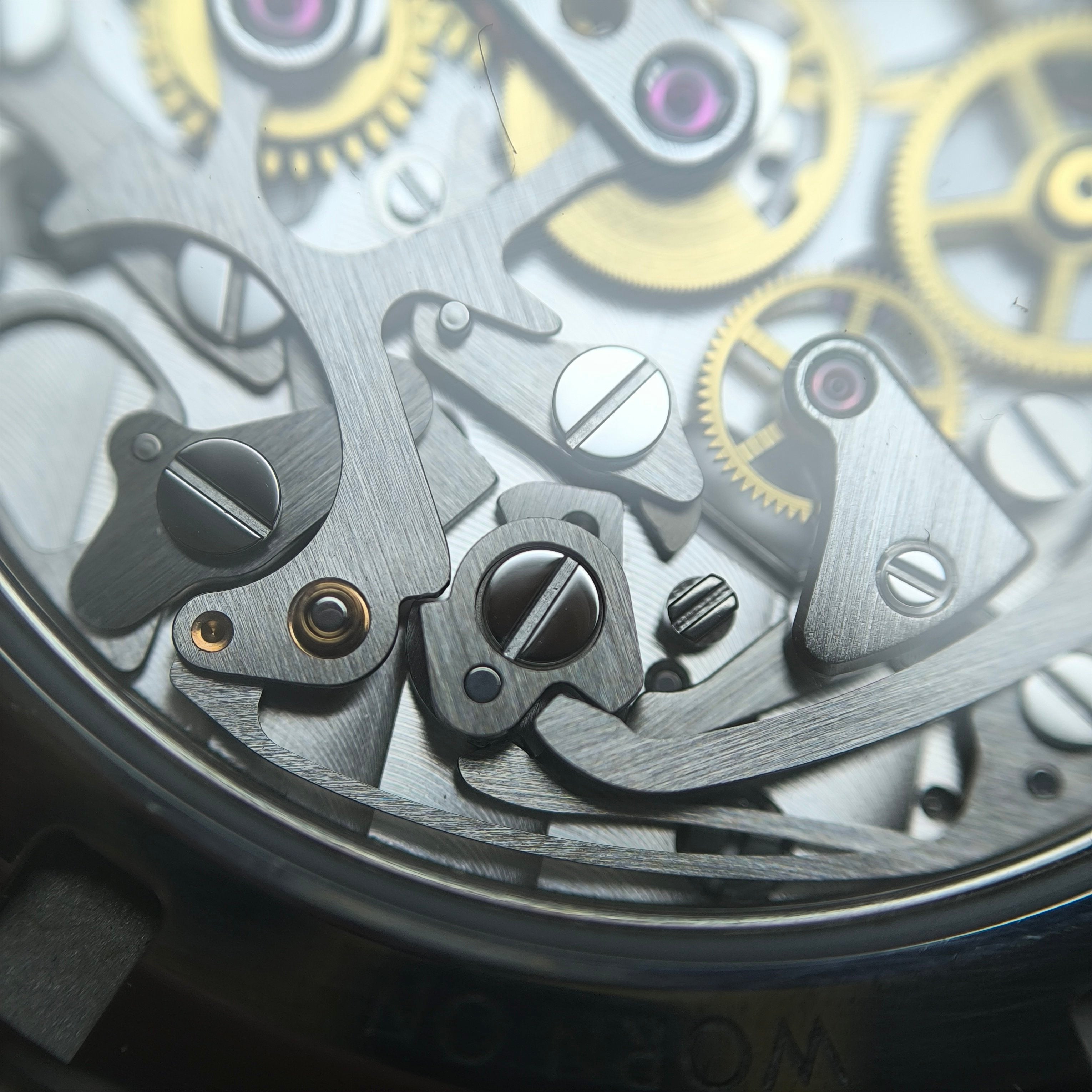 Omega 42 millimeters 310.30.42.50.04.001
