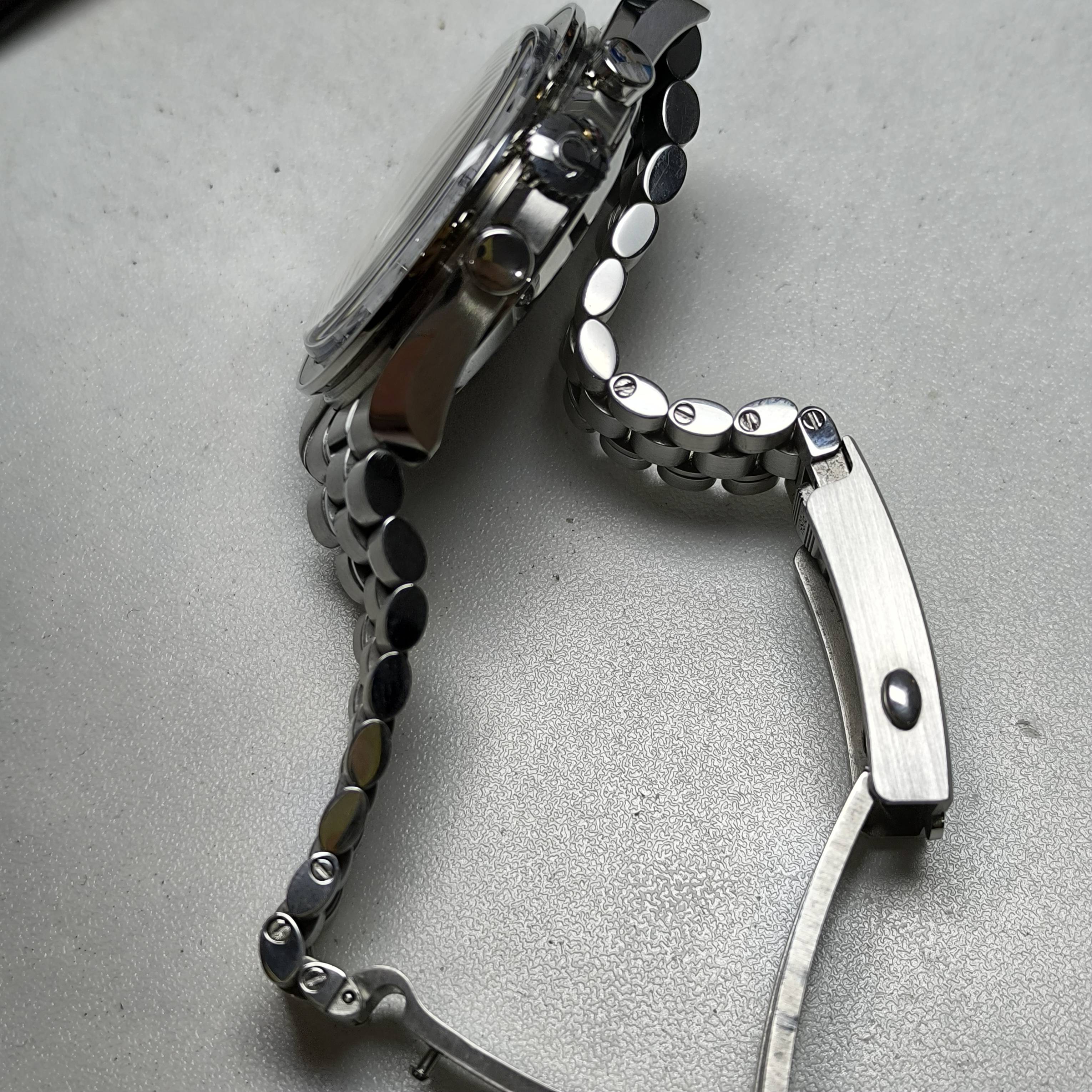 Omega 42 millimeters 310.30.42.50.04.001