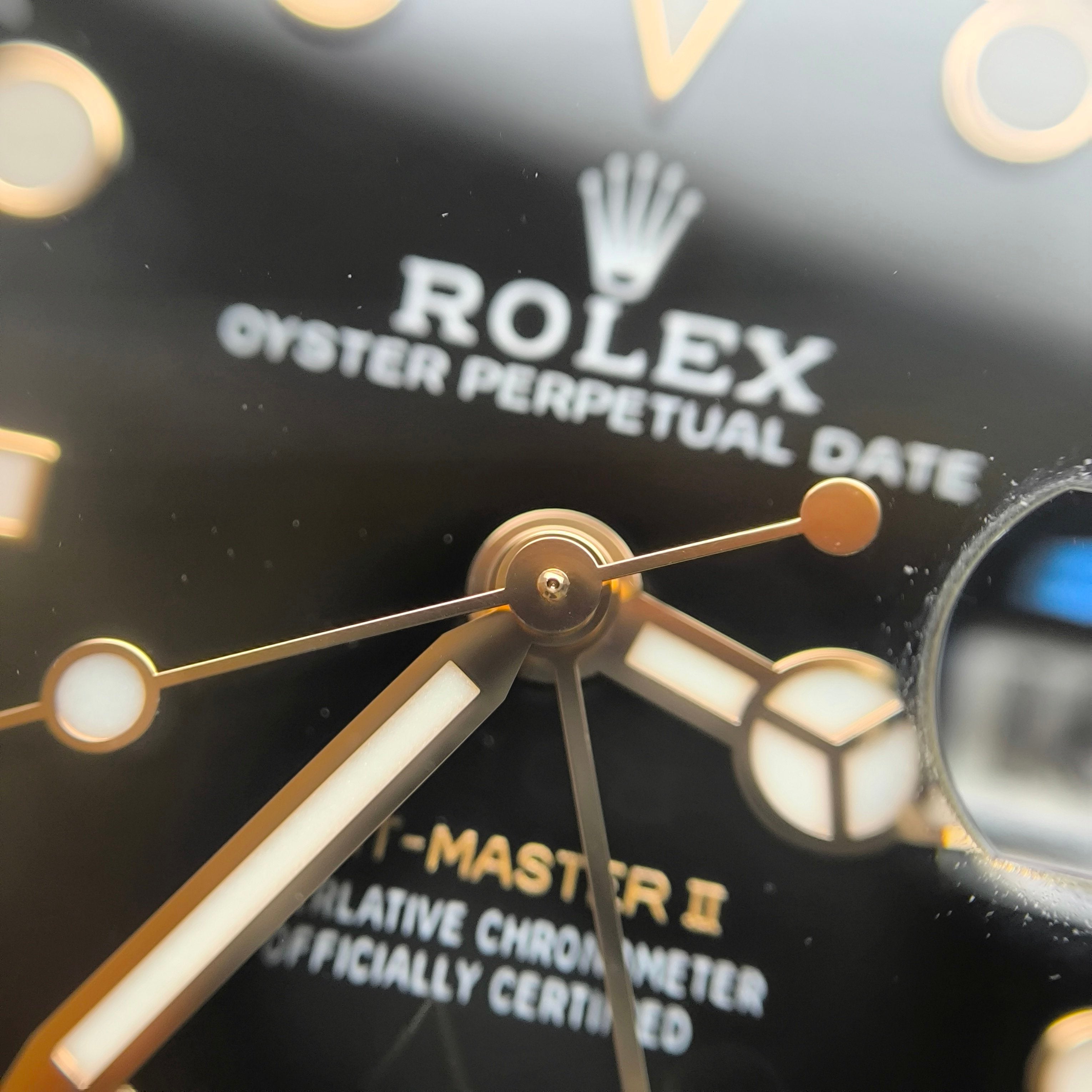 Rolex GMT-Master II 40 millimeters m126711chnr-0002