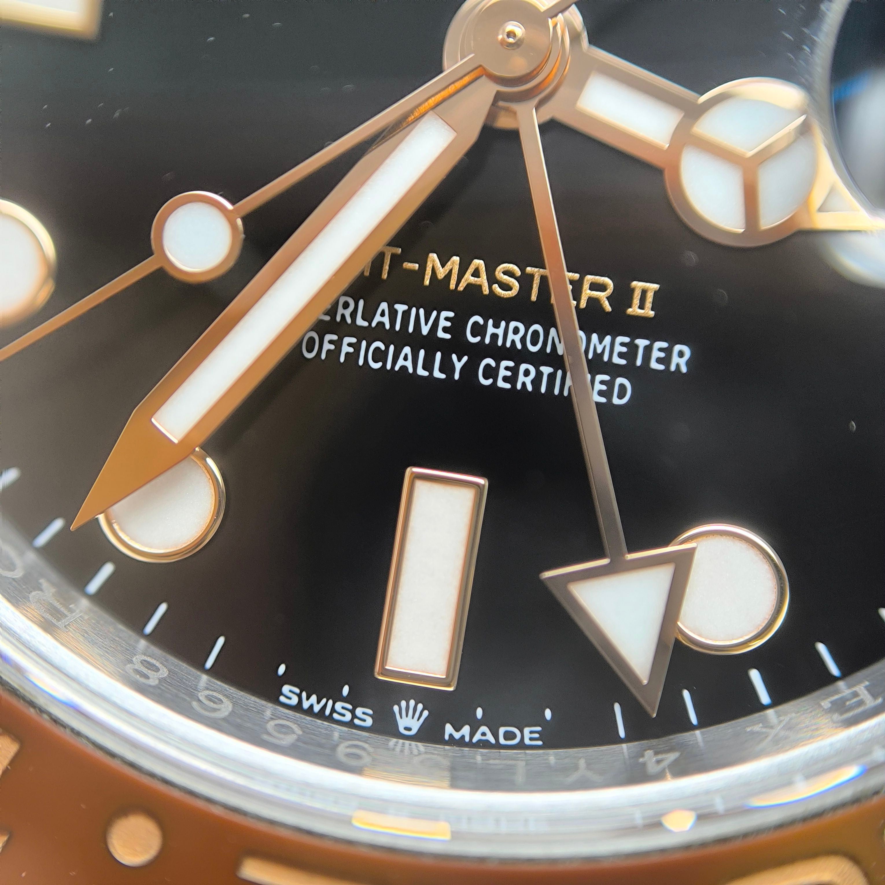 Rolex GMT-Master II 40 millimeters m126711chnr-0002