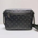 Louis Vuitton Messenger Bag