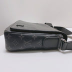 Louis Vuitton Messenger Bag