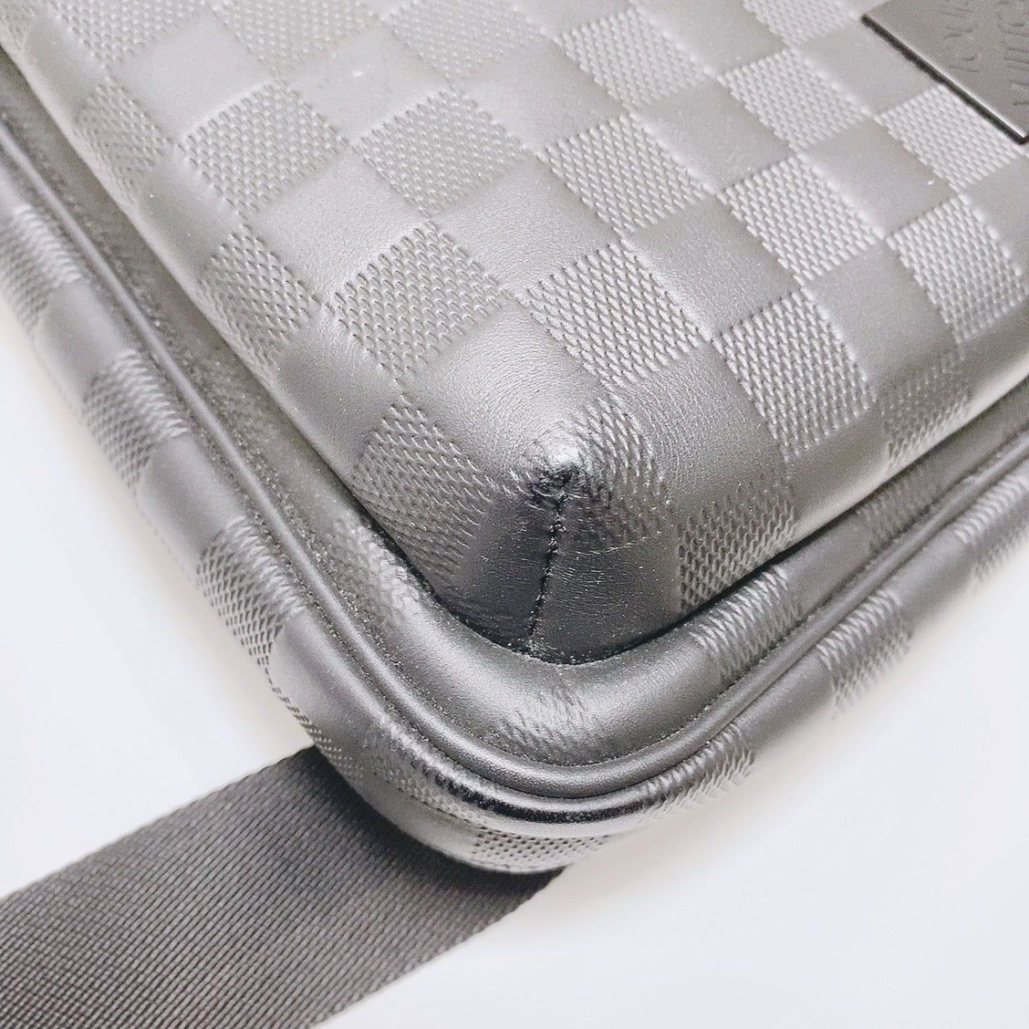 Louis Vuitton Shoulder Bag