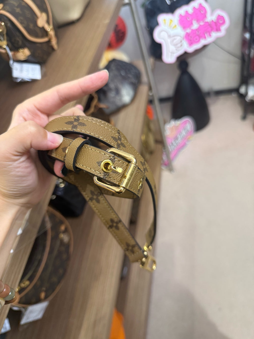 Louis Vuitton Messenger Bag