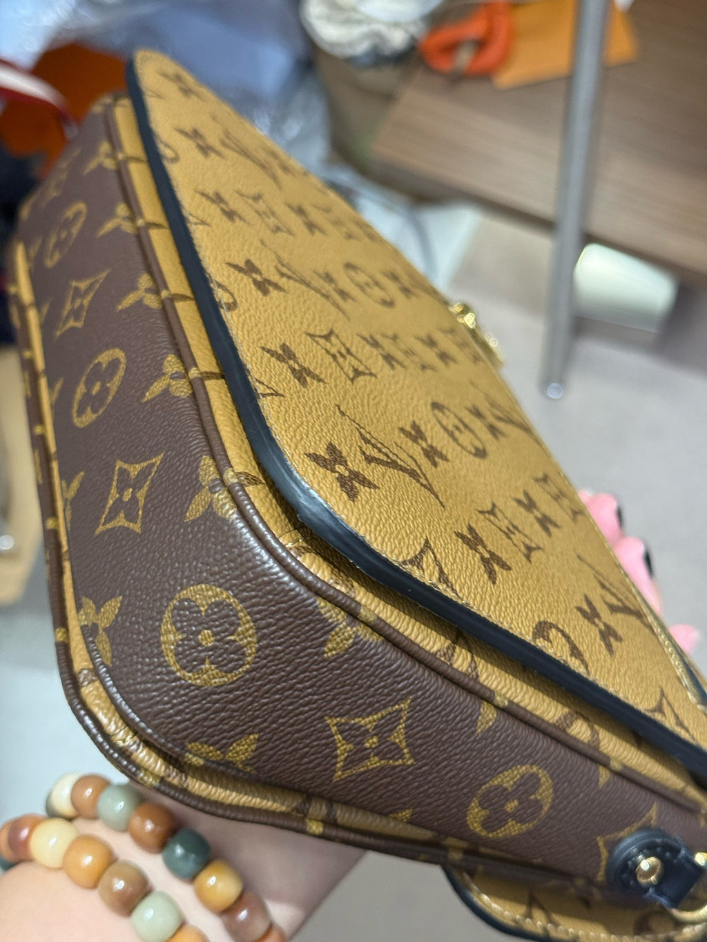 Louis Vuitton Messenger Bag