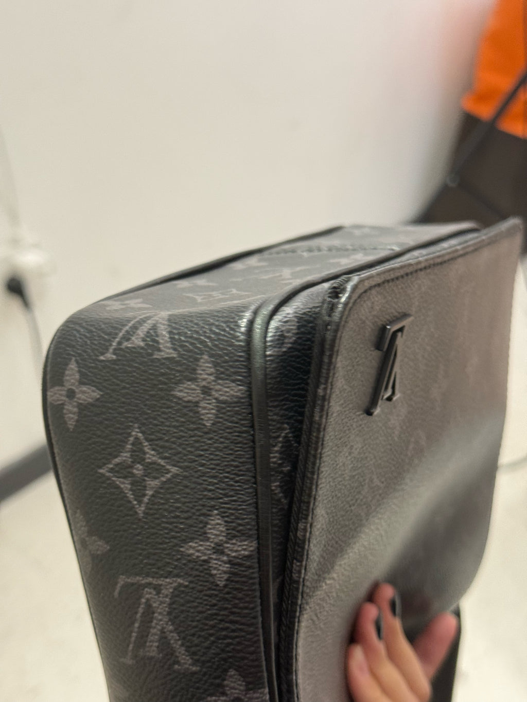 Louis Vuitton Messenger Bag