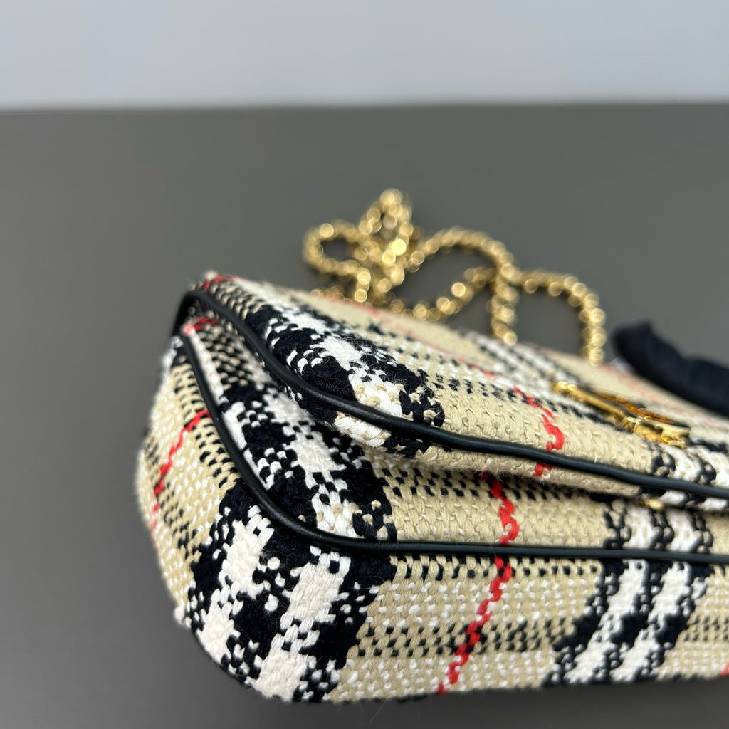 Burberry Gold