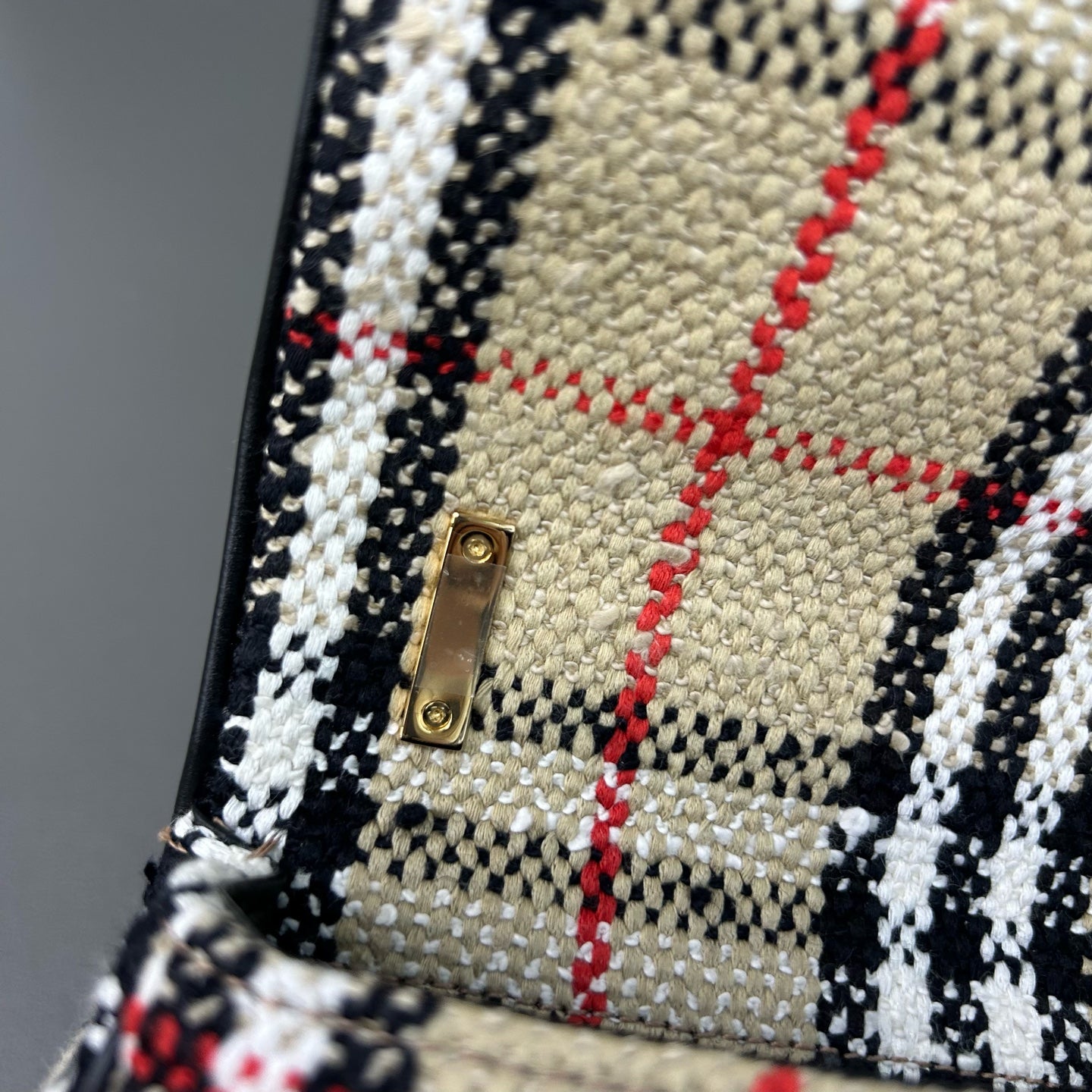 Burberry Gold