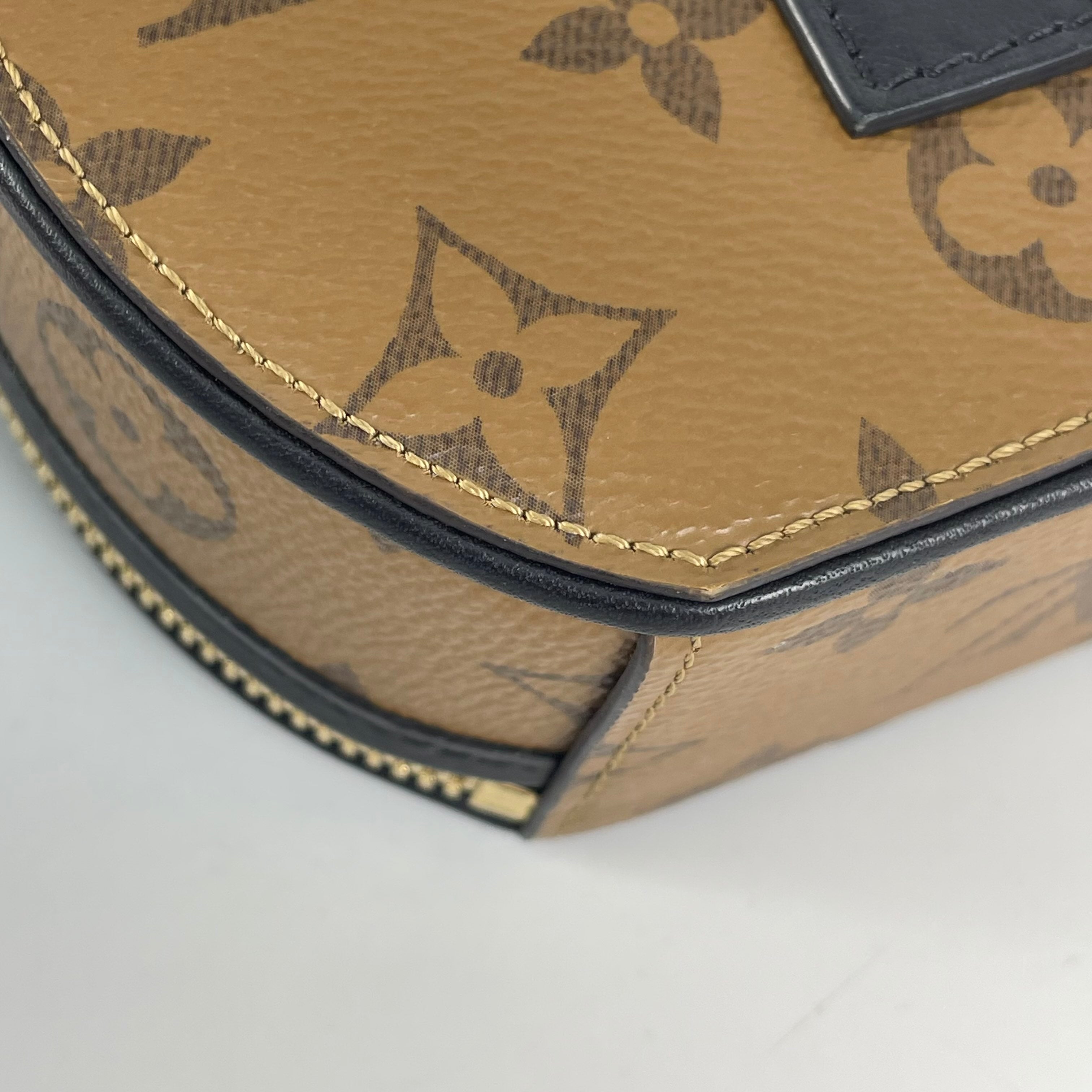 Louis Vuitton Crossbody