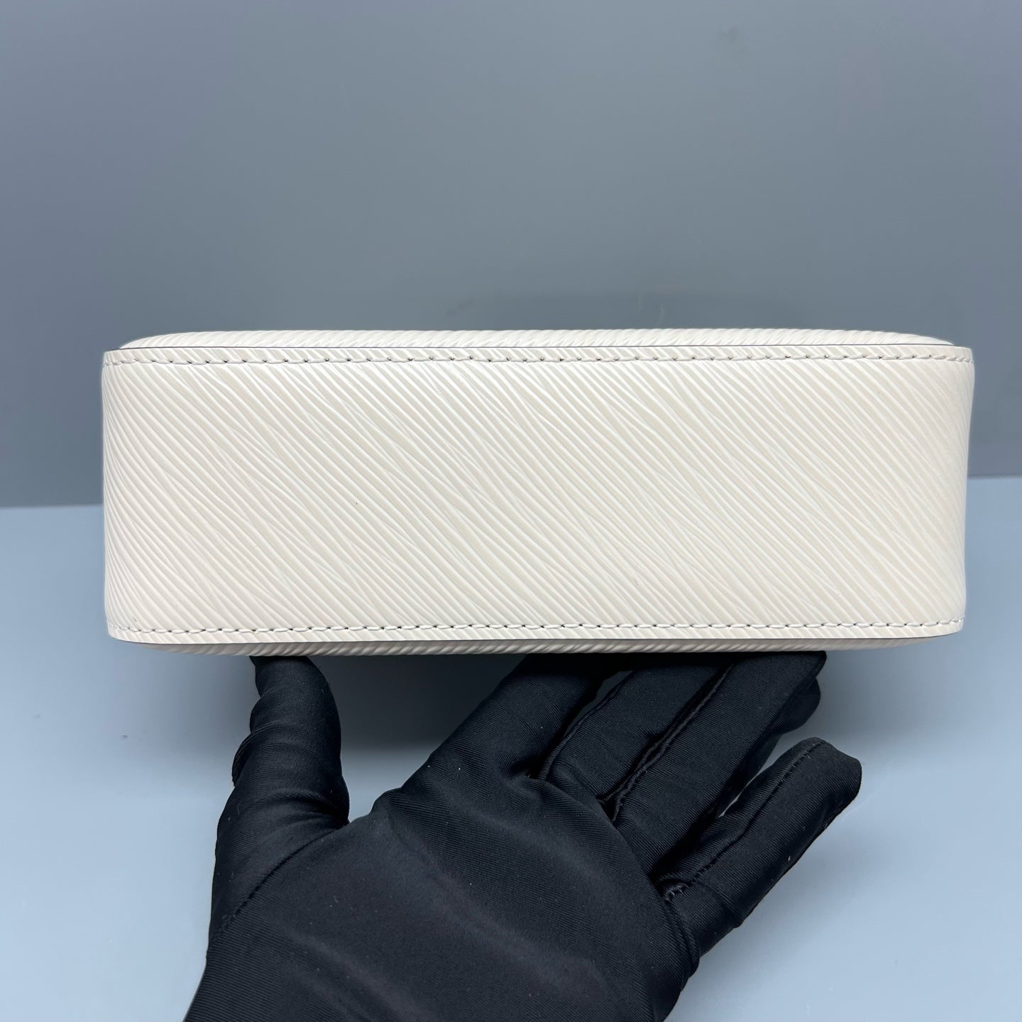 Louis Vuitton White