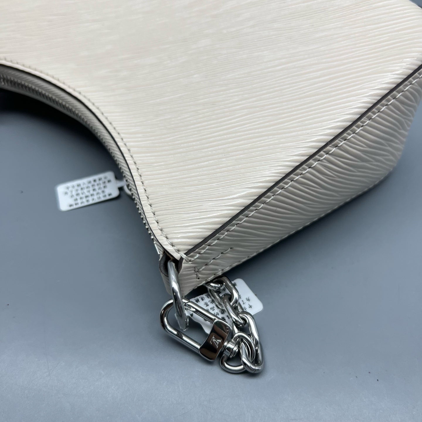 Louis Vuitton White