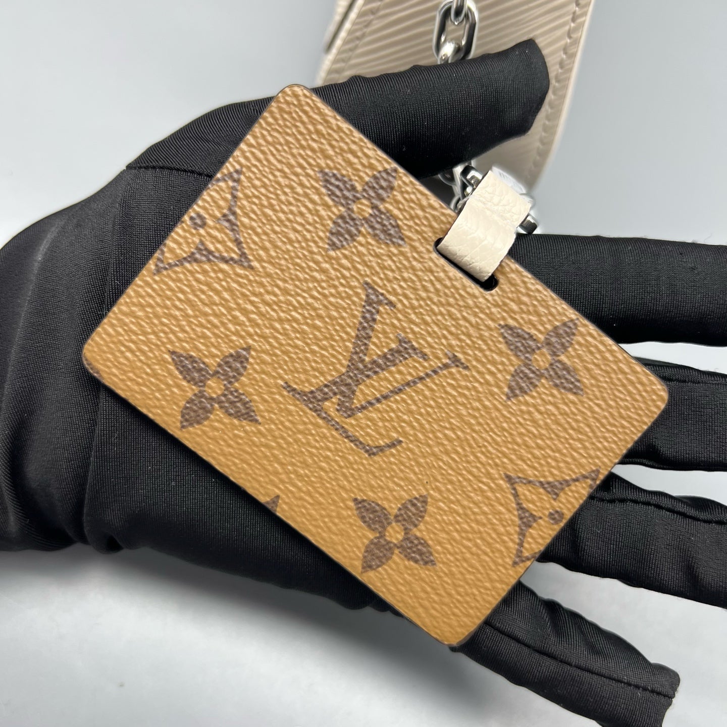 Louis Vuitton White