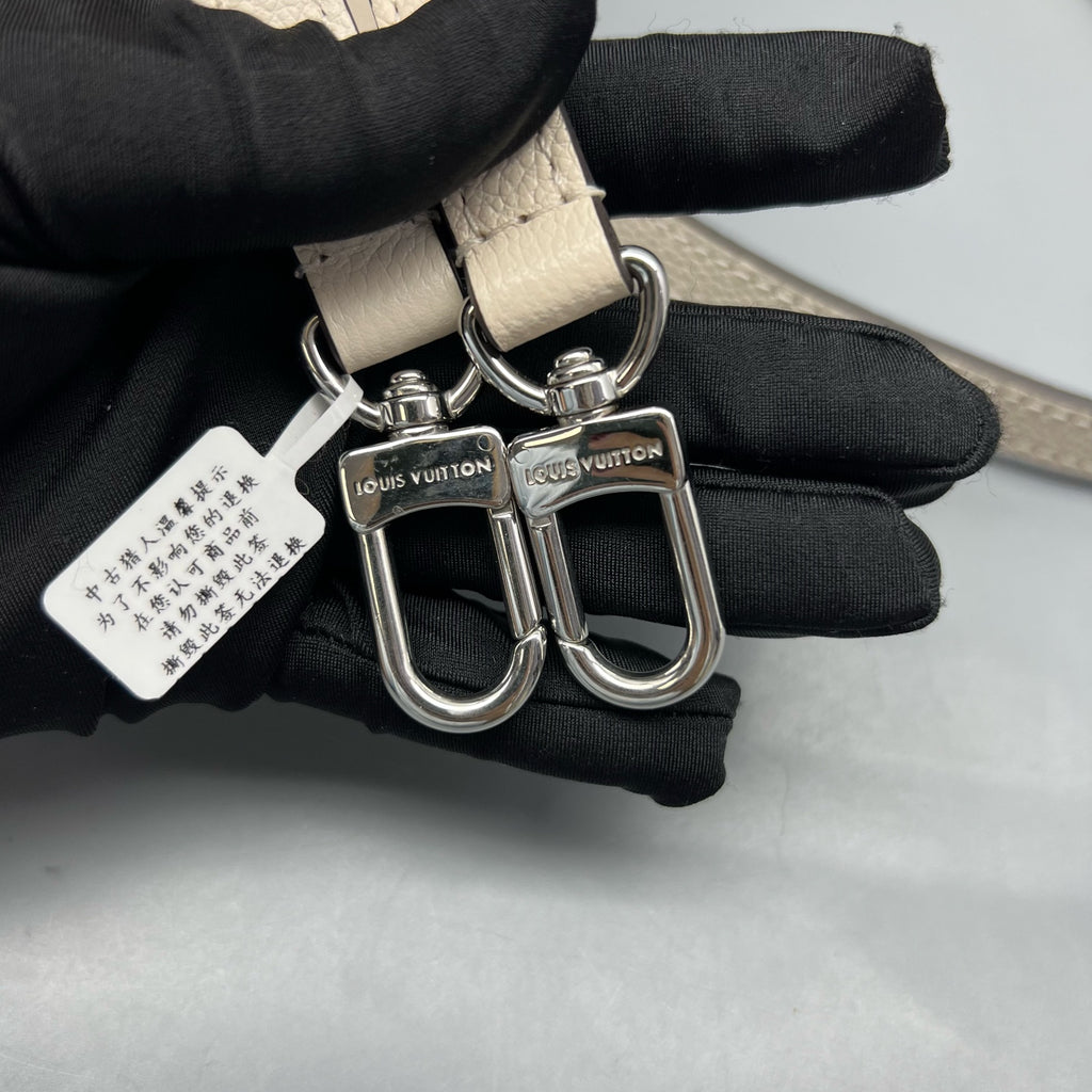 Louis Vuitton White