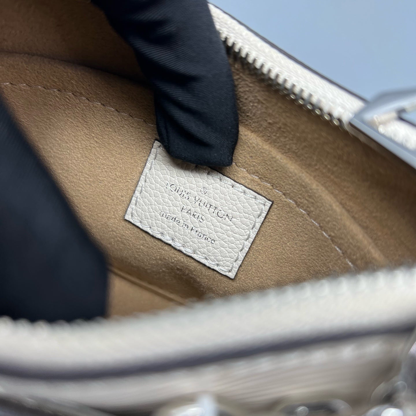 Louis Vuitton White